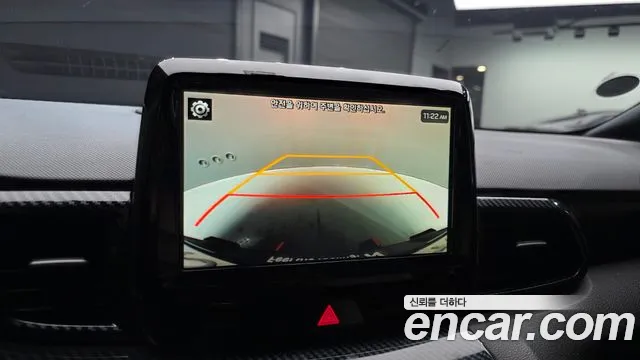 Hyundai Veloster 2019 — фото 17