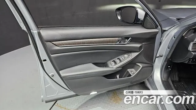 Honda Accord 2021 — фото 14