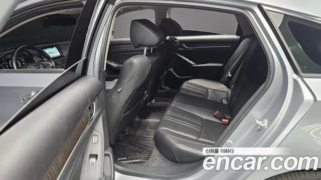 Honda Accord 2021 — фото 16