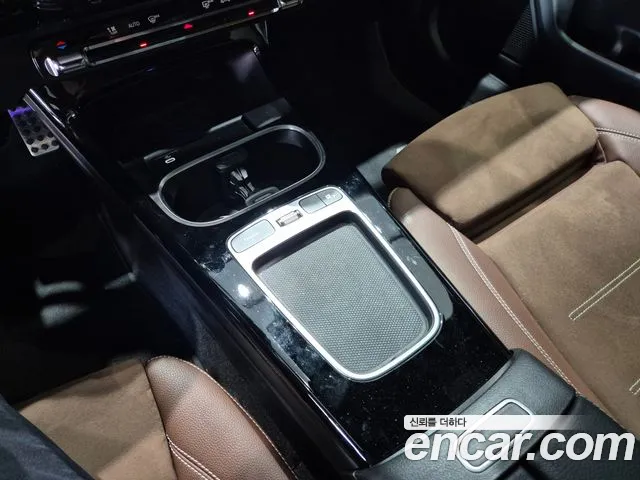 Mercedes-Benz CLA-Class 2025 — фото 17