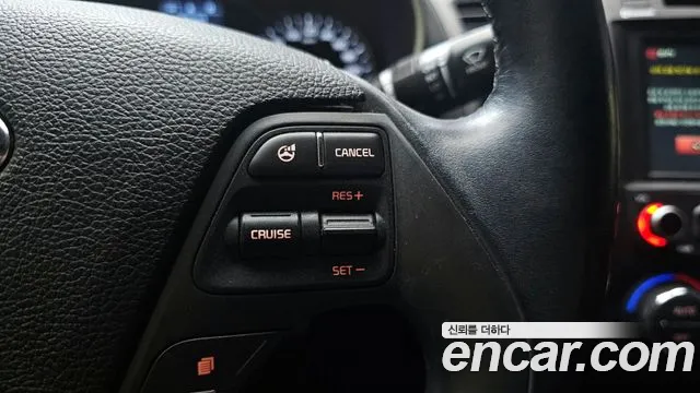 Kia K3 2015 — фото 17