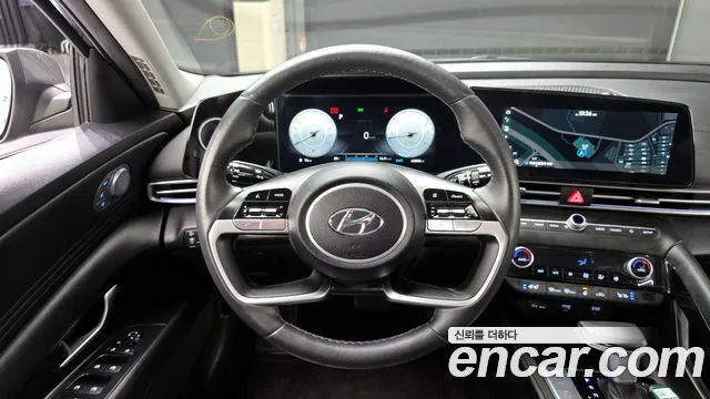Hyundai AVANTE 2023 — фото 13