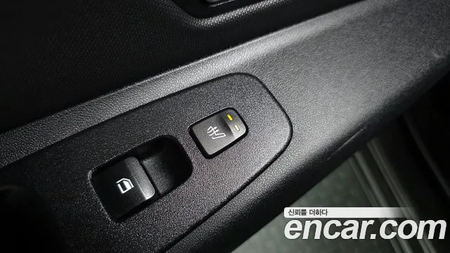 Hyundai AVANTE 2023 — фото 18