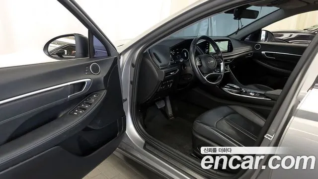 Hyundai Sonata 2021 — фото 13
