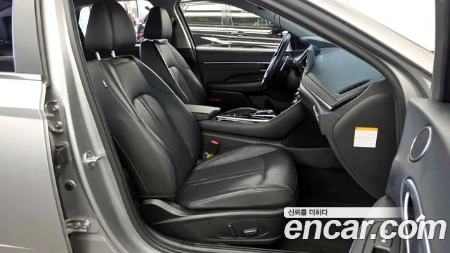 Hyundai Sonata 2021 — фото 16