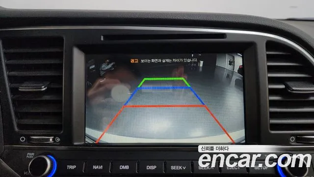 Hyundai AVANTE 2017 — фото 20