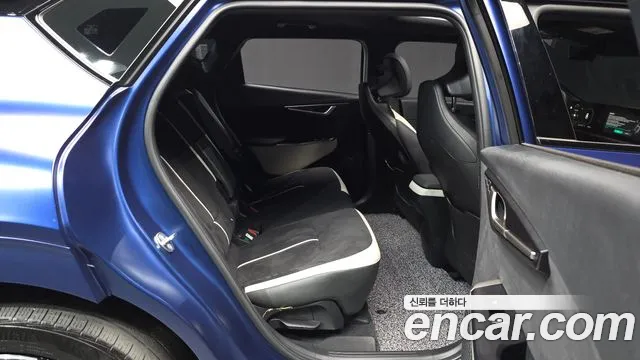 Kia EV6 2025 — фото 18