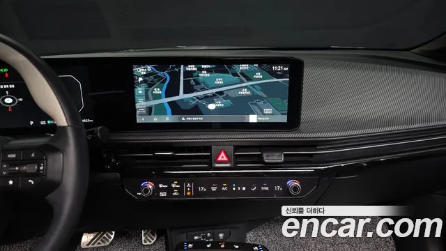 Kia EV6 2025 — фото 20