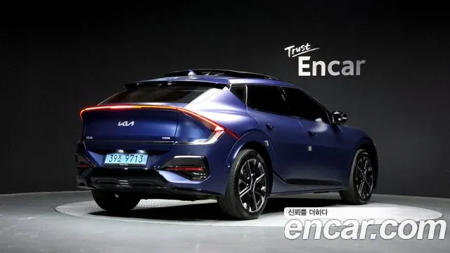 Kia EV6 2025 — фото 2