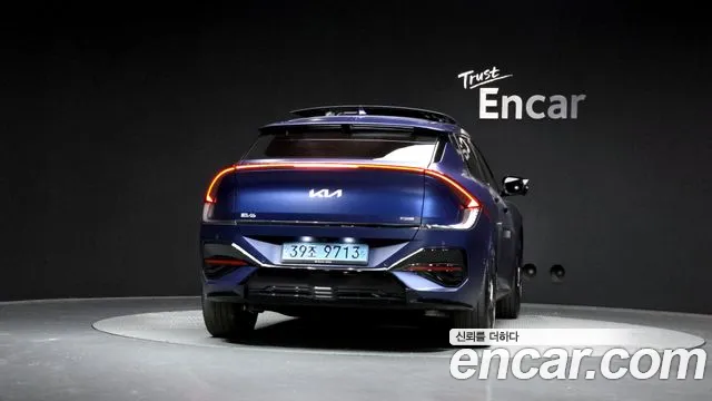Kia EV6 2025 — фото 4