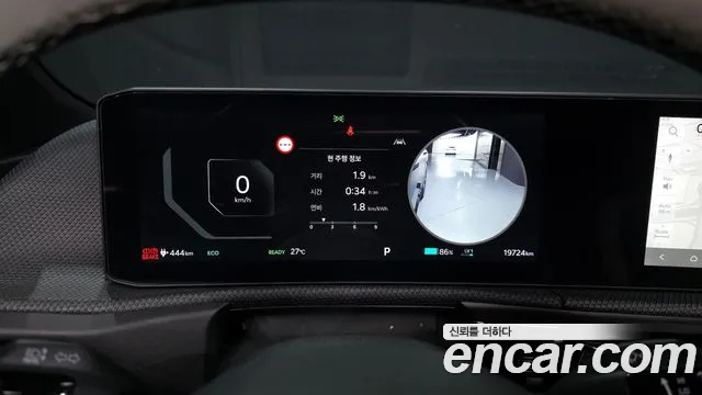 Kia EV6 2025 — фото 11