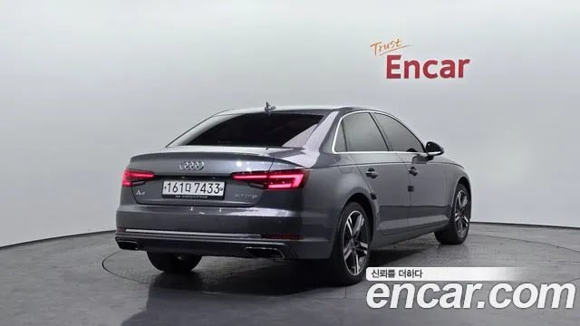 Audi A4 2019 — фото 2