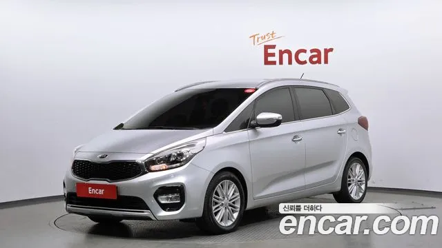 Kia Carens 2017 — фото 1