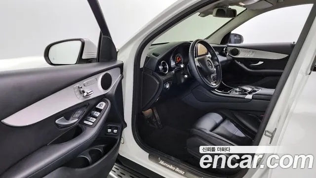 Mercedes-Benz GLC-Class 2019 — фото 13