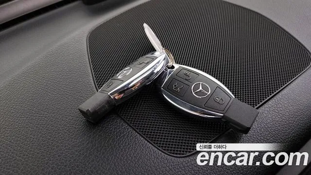 Mercedes-Benz GLC-Class 2019 — фото 16