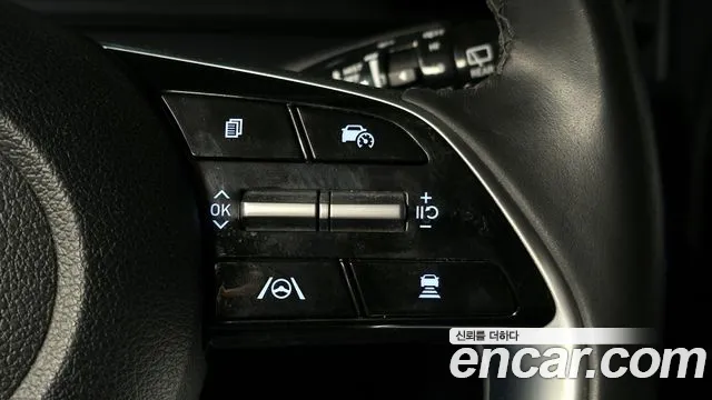 Hyundai Staria 2023 — фото 15