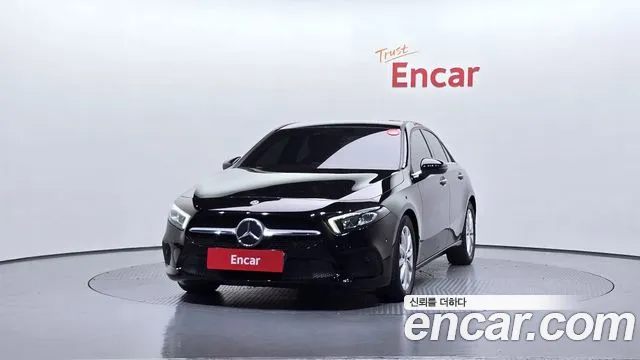 Mercedes-Benz A-Class 2020 — фото 3
