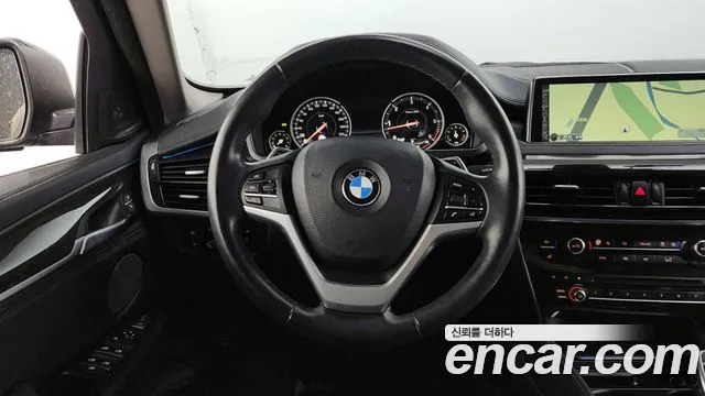 BMW X6 2016 — фото 13