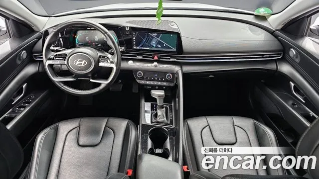 Hyundai AVANTE 2024 — фото 10