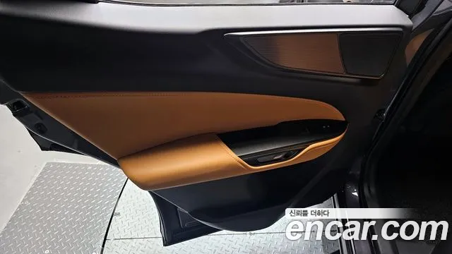 Lexus NX 2026 — фото 15