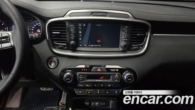 Kia Sorento 2020 — фото 20