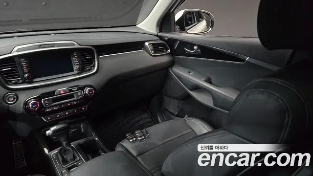 Kia Sorento 2020 — фото 16