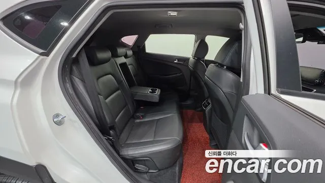 Hyundai Tucson 2019 — фото 19