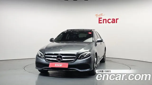 Mercedes-Benz E-Class 2017 — фото 3