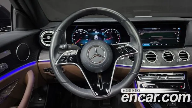Mercedes-Benz E-Class 2022 — фото 19