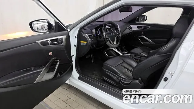 Hyundai Veloster 2014 — фото 10