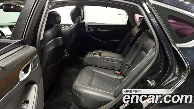 Hyundai Genesis 2015 — фото 11