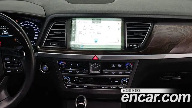 Hyundai Genesis 2015 — фото 14