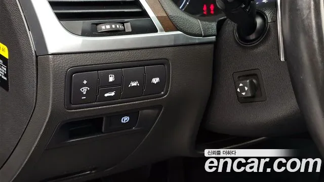 Hyundai Genesis 2015 — фото 16