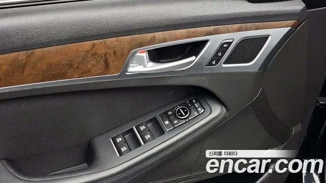 Hyundai Genesis 2015 — фото 20