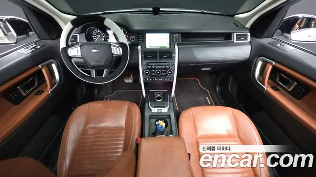 Land Rover Discovery Sport 2015 — фото 7