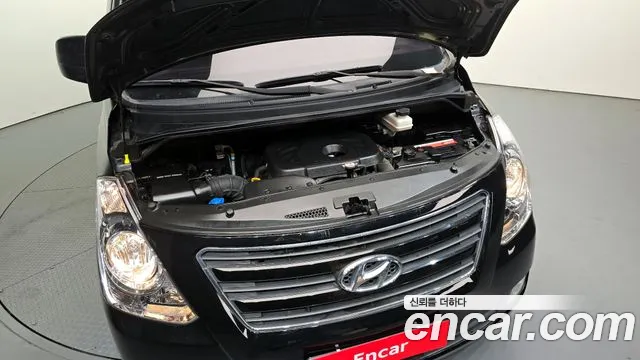 Hyundai Starex 2018 — фото 6