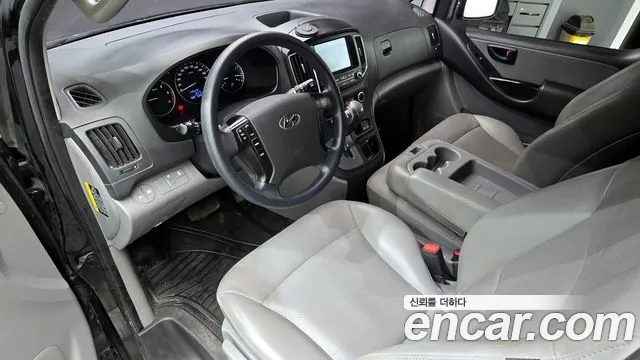 Hyundai Starex 2018 — фото 7