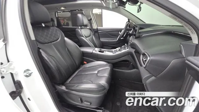 Hyundai Santafe 2021 — фото 11