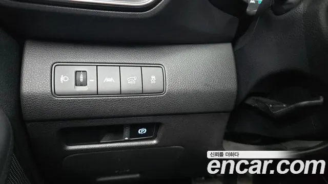 Hyundai Santafe 2021 — фото 18