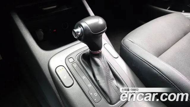 Kia K3 2015 — фото 12
