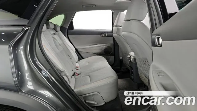 Hyundai Nexo 2024 — фото 17