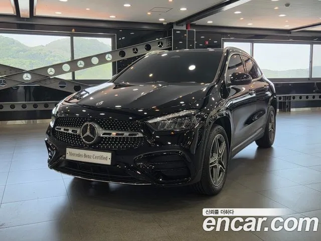 Mercedes-Benz GLA-Class 2024 — фото 1