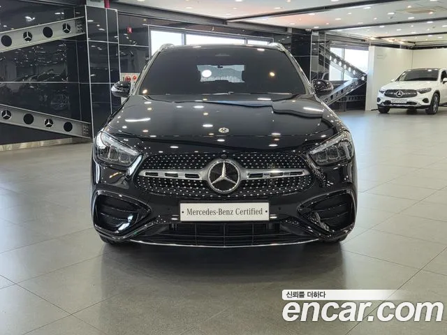 Mercedes-Benz GLA-Class 2024 — фото 2