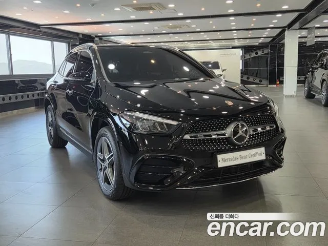 Mercedes-Benz GLA-Class 2024 — фото 3