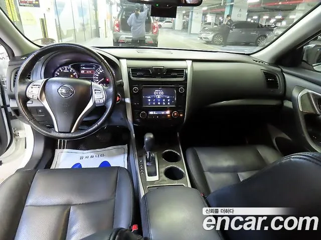 Nissan Altima 2014 — фото 10