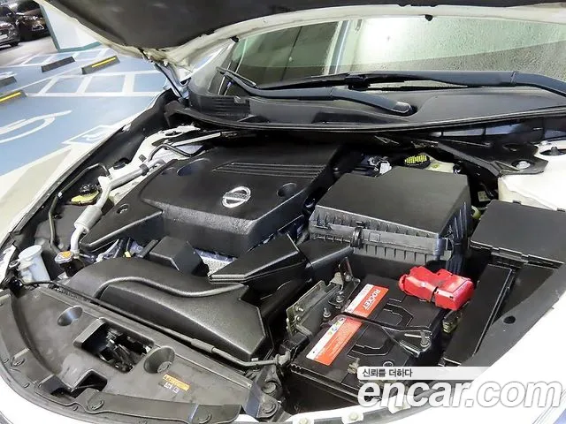 Nissan Altima 2014 — фото 18