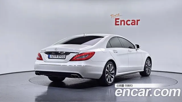 Mercedes-Benz CLS-Class 2012 — фото 2