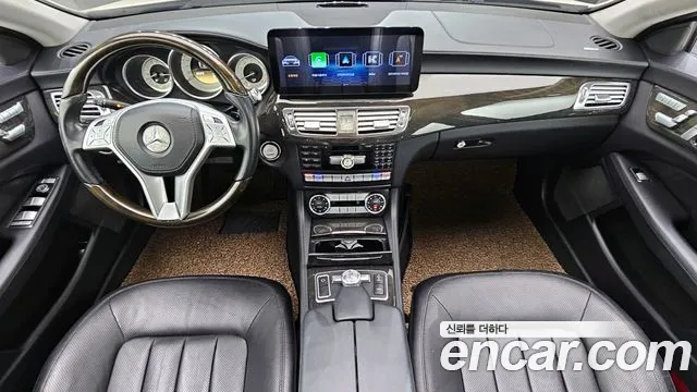 Mercedes-Benz CLS-Class 2012 — фото 7