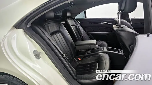 Mercedes-Benz CLS-Class 2012 — фото 11