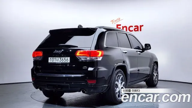 Jeep Cherokee 2019 — фото 2